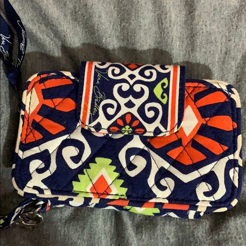 Vera Bradley all in one smartphone wristlet